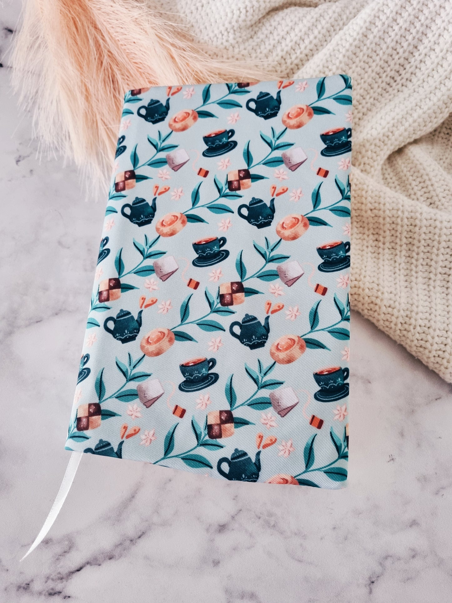 Tea & Co Dust Jacket