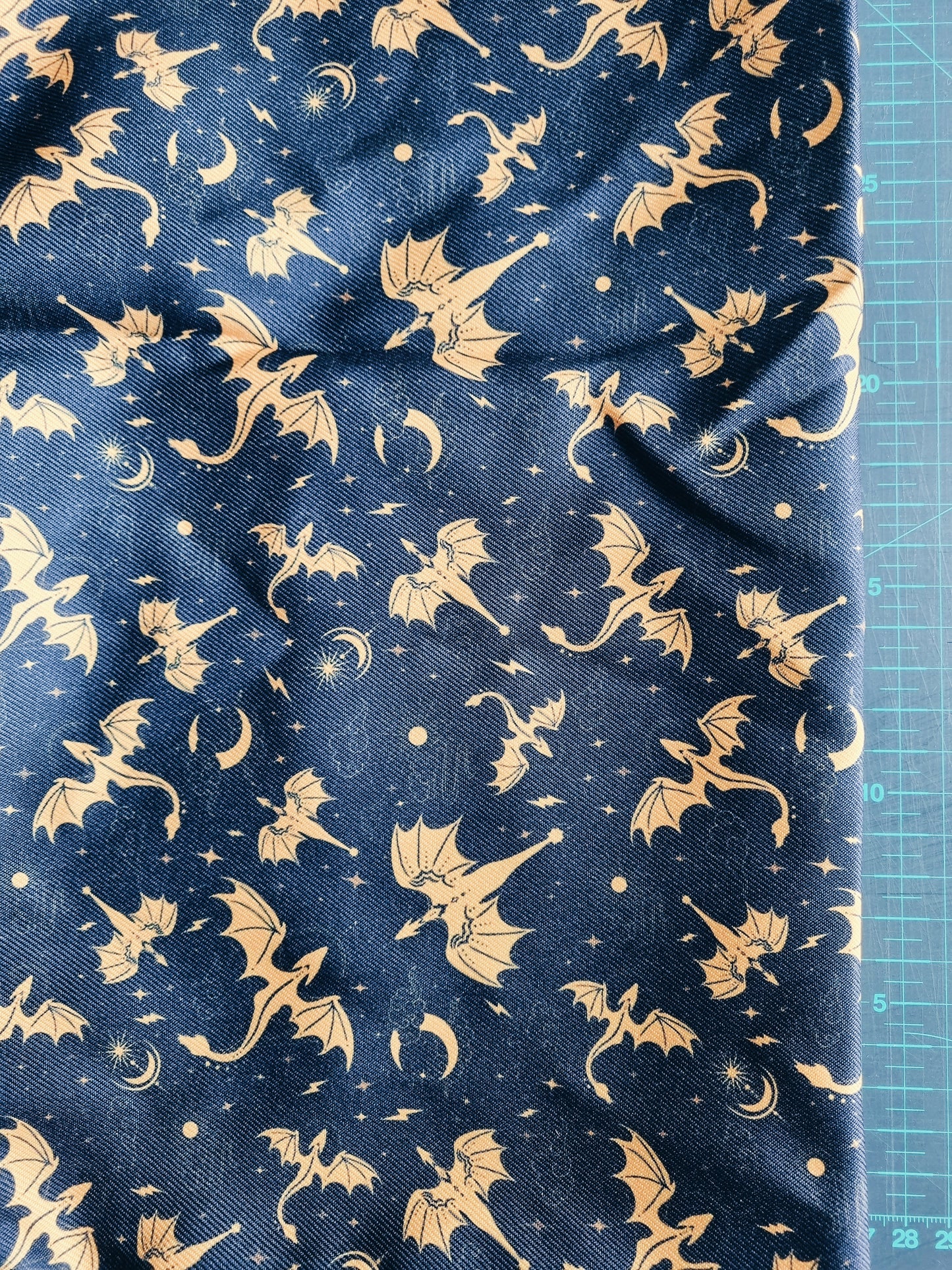 Golden Dragons Pouch