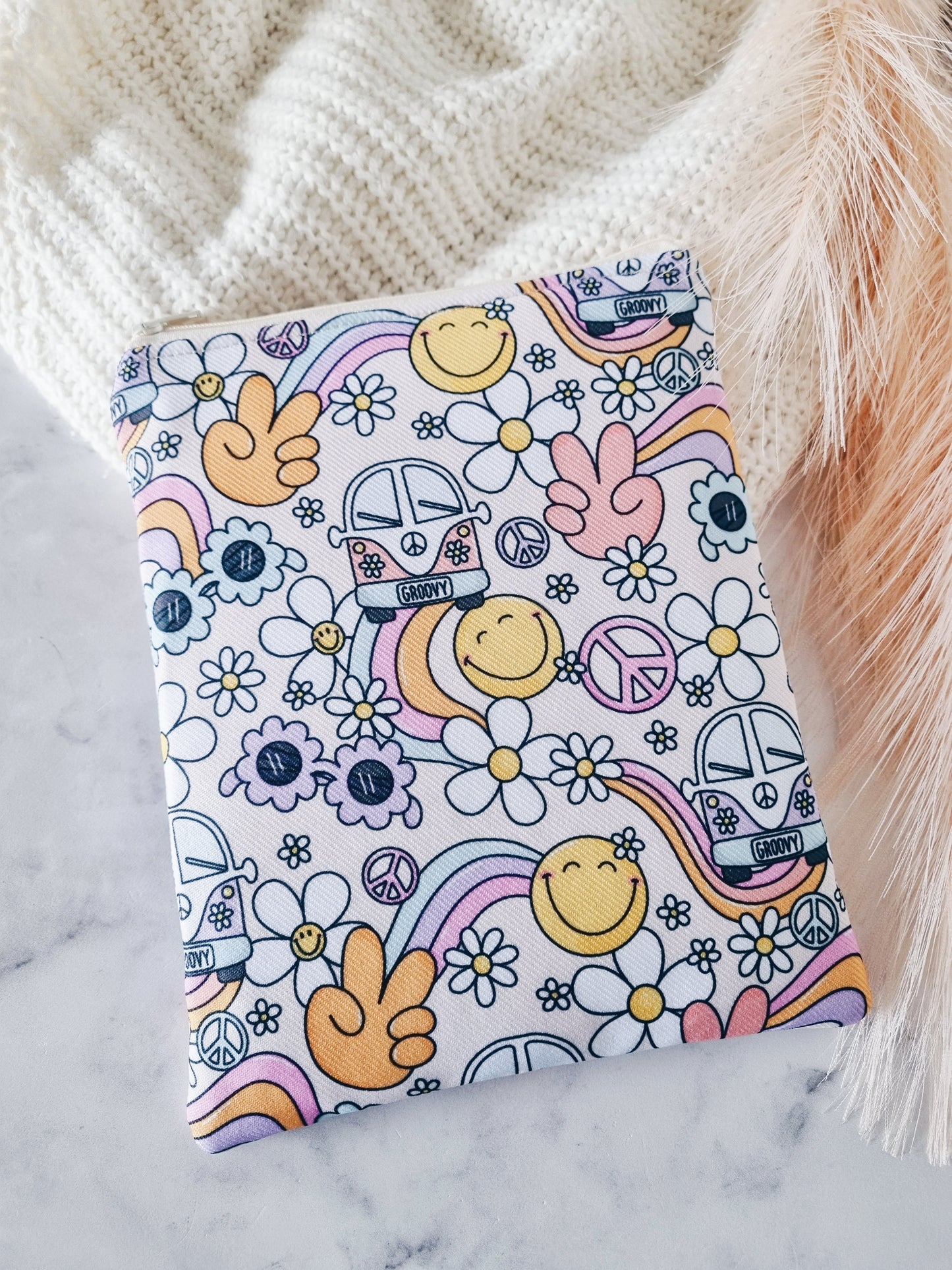 Groovy Pouch