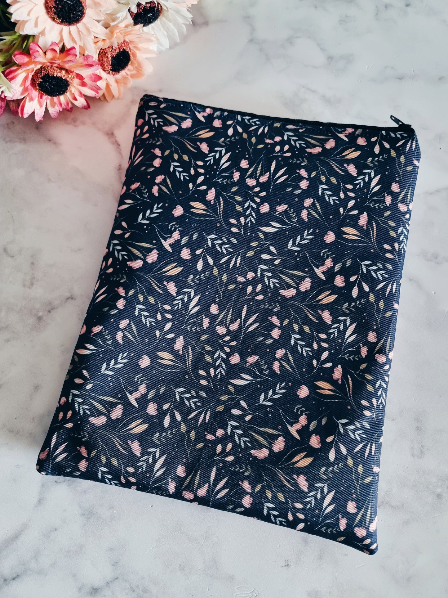 Botanical Meadow Pouch