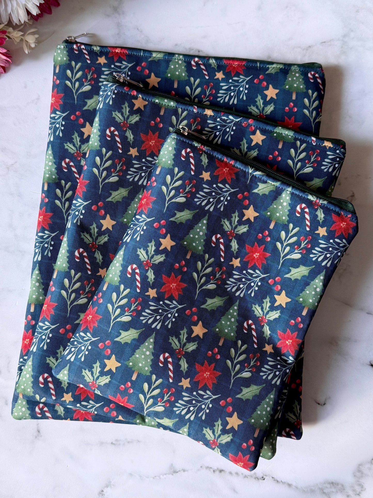 MISTLETOE WISHES POUCH