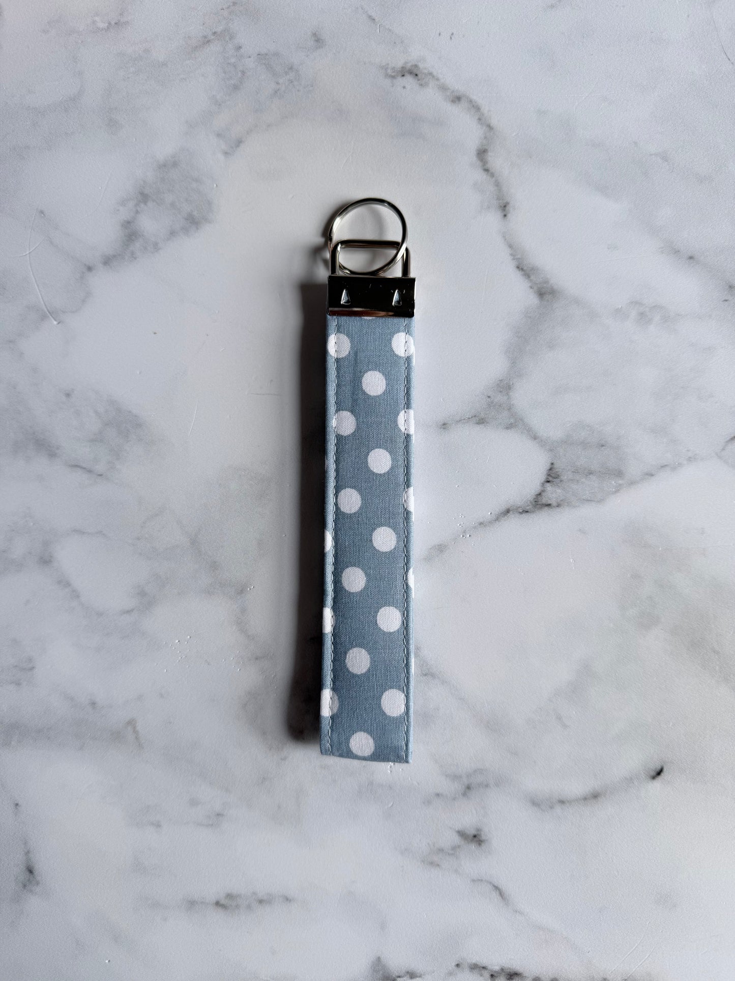 COBALT POLKA DOT WRISTLET