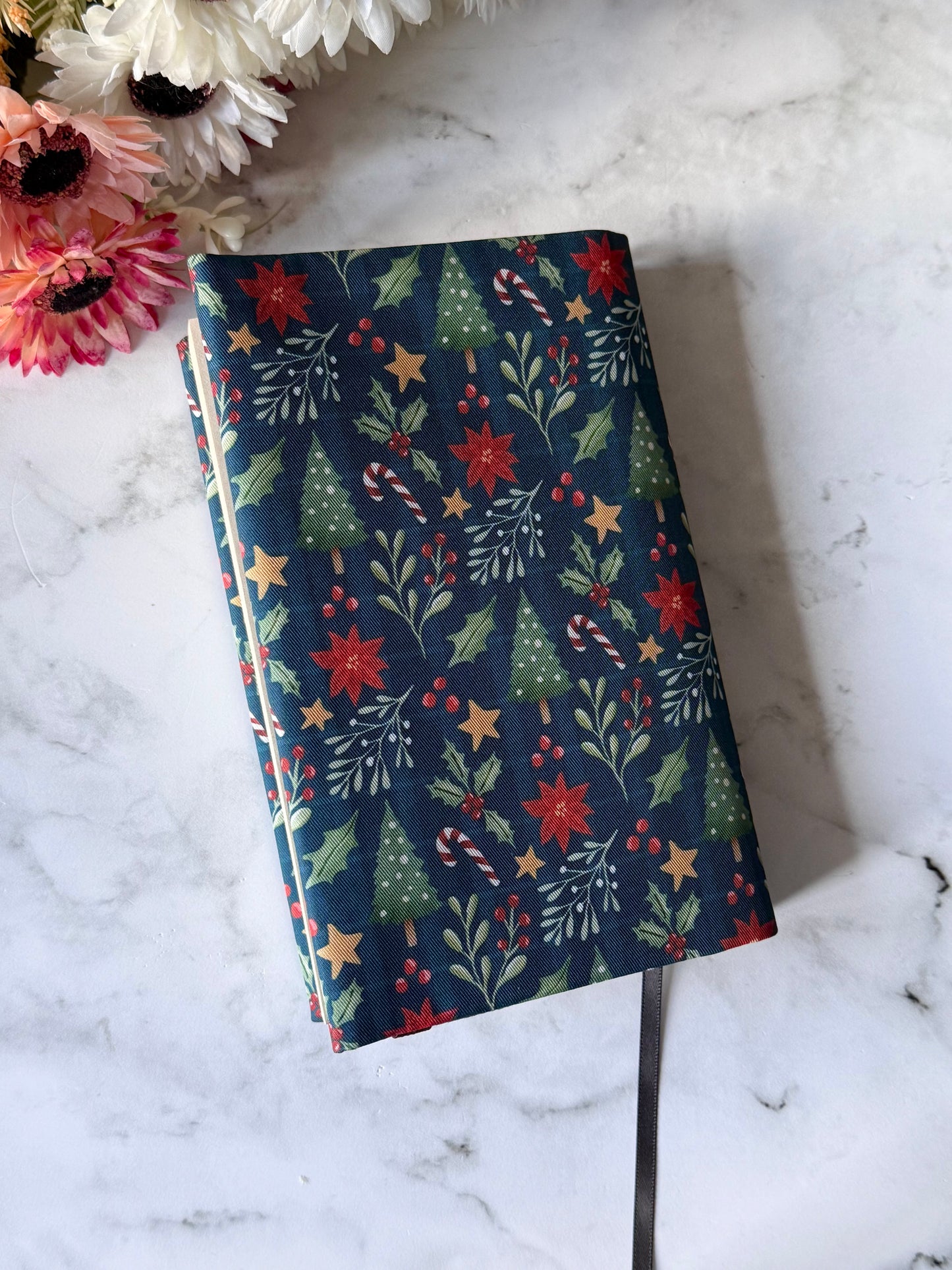 MISTLETOE WISHES DUST JACKET