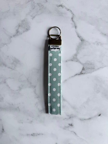 SAGE POLKA DOT WRISTLET