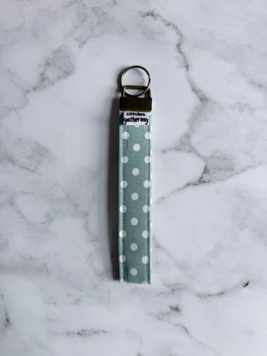 SAGE POLKA DOT WRISTLET