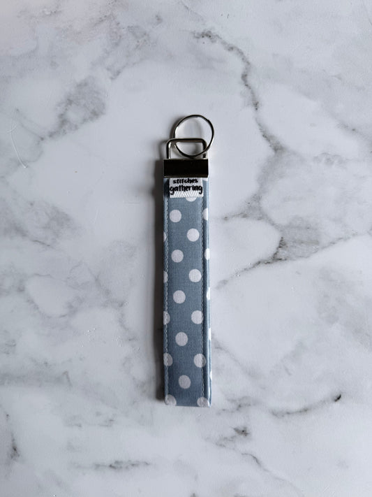 COBALT POLKA DOT WRISTLET