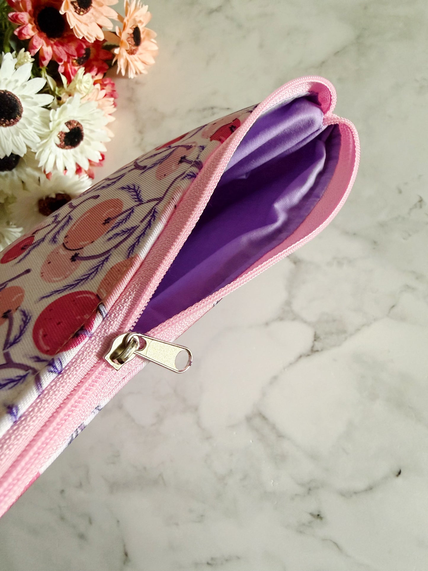 CHERRY DARLING POUCH