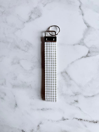 SAGE GINGHAM WRISTLET