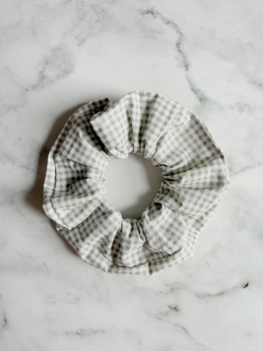 SAGE GINGHAM SCRUNCHIE